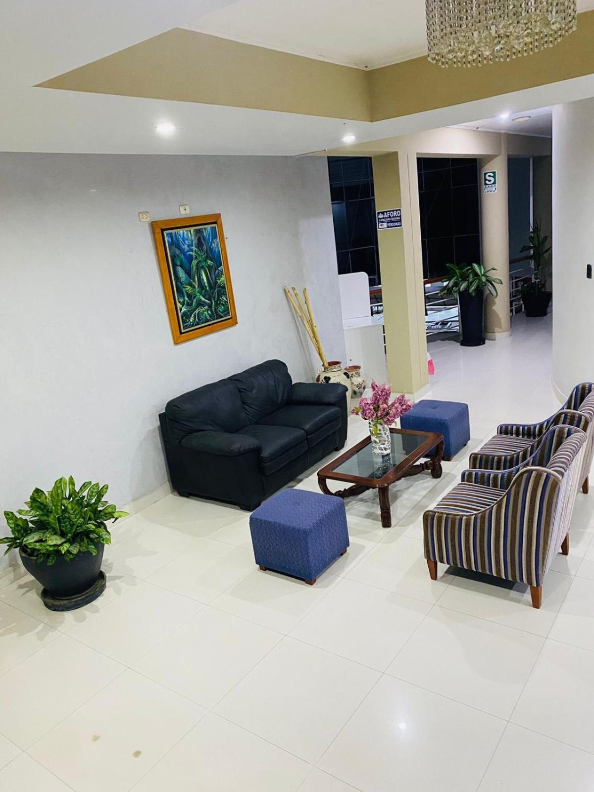 Vuelo 78 Hotel Tarapoto Ngoại thất bức ảnh